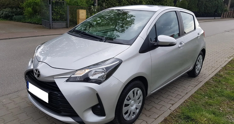 Toyota Yaris cena 53500 przebieg: 23000, rok produkcji 2018 z Proszowice małe 781